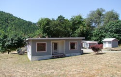 4623 S MYRTLE RD, Myrtle Creek, OR 97457