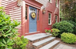 25 Evergreen Dr, Bridgewater, MA 02324