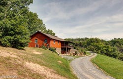 1445 Clabo Hollow Rd, Sevierville, TN 37876