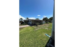 1404 PLANTATION DRIVE, THE VILLAGES, FL 32159