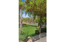 16 Redwood Road, Sag Harbor, NY 11963