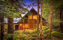 72430 E SMITH Loop, Rhododendron, OR 97049