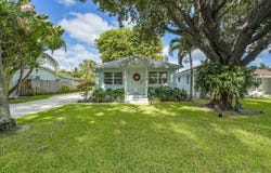 1511 S Palmway, Lake Worth Beach, FL 33460