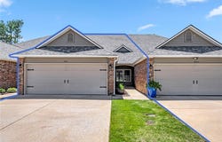 2804 Valley W Court, Rogers, AR 72756