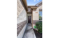 209 Methodius Dr, Hutto, TX 78634