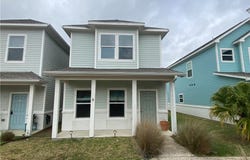130 Lavaca, Rockport, TX 78382