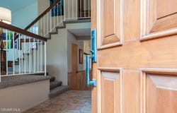 265 W Sidlee Street, Thousand Oaks, CA 91360