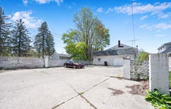 117 S Warren Avenue, Big Rapids, MI 49307