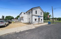 300 Main, CHANA, IL 61015