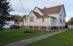 405 S Broadway, Wells, MN 56097