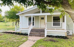 215 S Madera Street, Eastland, TX 76448