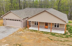 1696 Reeder Hill Road, Ecru, MS 38841