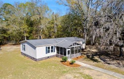1223 Benton Road, Summerton, SC 29148