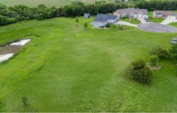 104 Spruce Court, Le Sueur, MN 56058