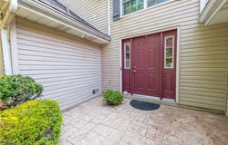833 Aurora Drive, Vermilion, OH 44089