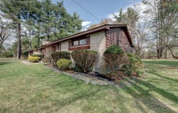 Bloomfield, CT 06002