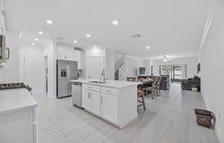 17334 HOLLY WELL AVE, WIMAUMA, FL 33598