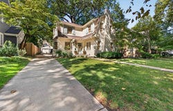 6848 Edgevale Road, Kansas City, MO 64113