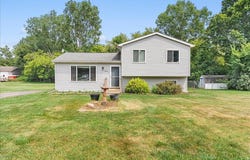 11534 Eaton Rapids Road, Springport, MI 49284