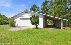 526 Crow Hill Road, Beaufort, NC 28516
