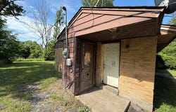 2413 GATHINGS DRIVE, West Memphis, AR 72301