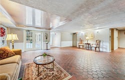 923 California Ave, Avalon, PA 15202