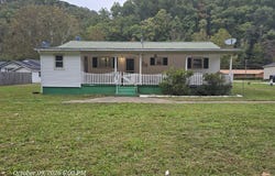 70 COALTON RD, CYCLONE, WV 24827