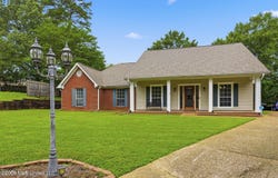 121 Deer Run, Pearl, MS 39208