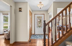 532 Gatlinburg Drive, Chatham, IL 62629