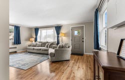 9 Taylor Street, Laconia, NH 03246