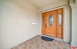 17550 Collins St, Encino, CA 91316