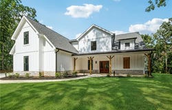 613 Ann Ct, Woodstock, GA 30188