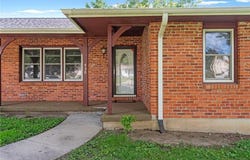 430 Chestnut Drive, Marshall, MO 65340