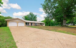 3414 Chattanooga Rd, Tunnel Hill, GA 30755