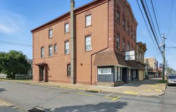 1 E Main Street, Plymouth, PA 18651