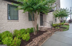 1 Newnan Views Circle, Newnan, GA 30263