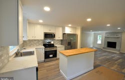 5 ROBERTS, EASTAMPTON, NJ 08060