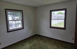 210 W Benton Street, Wapakoneta, OH 45895