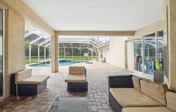 24 LAKESIDE PLACE W, PALM COAST, FL 32137