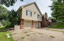 1008 17th Street, Blue Springs, MO 64015