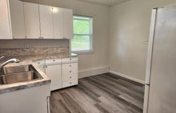 541 Albany Street, Waterloo, IA 50703