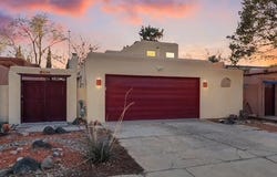 6104 MUSTANG Lane NW, Albuquerque, NM 87120