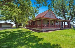 3346 Riverside Avenue, Creston, IA 50801
