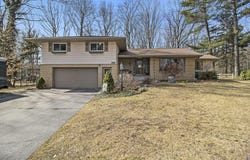 7293 M-116, Ludington, MI 49431