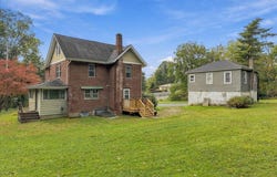 6151 U.S. 209, Stroudsburg, PA 18360