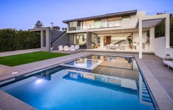 521 S Rios Ave, Solana Beach, CA 92075