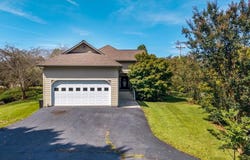 324 Sims Circle, Hiawassee, GA 30546