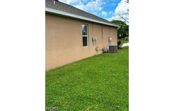 1822 SW 15th Terrace, Cape Coral, FL 33991