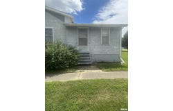 202 N MADISON Street, Washburn, IL 61570