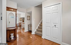 9739 IRONMASTER DR, BURKE, VA 22015